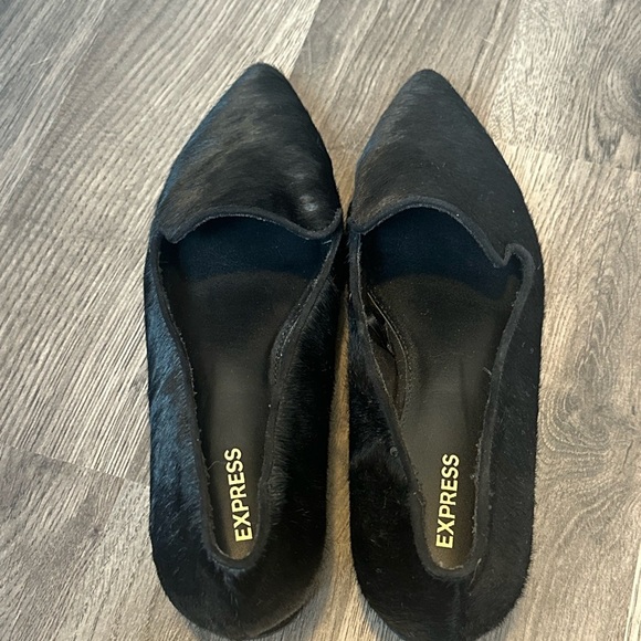 Express Black Pointed-Toe Flats - Picture 2 of 7